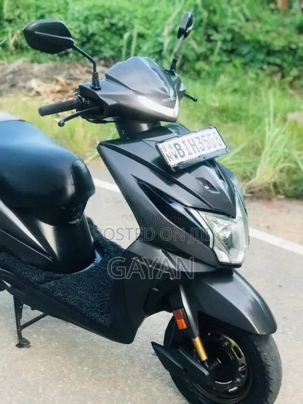 Honda Dio Dx 2019 Motorbike (Used)