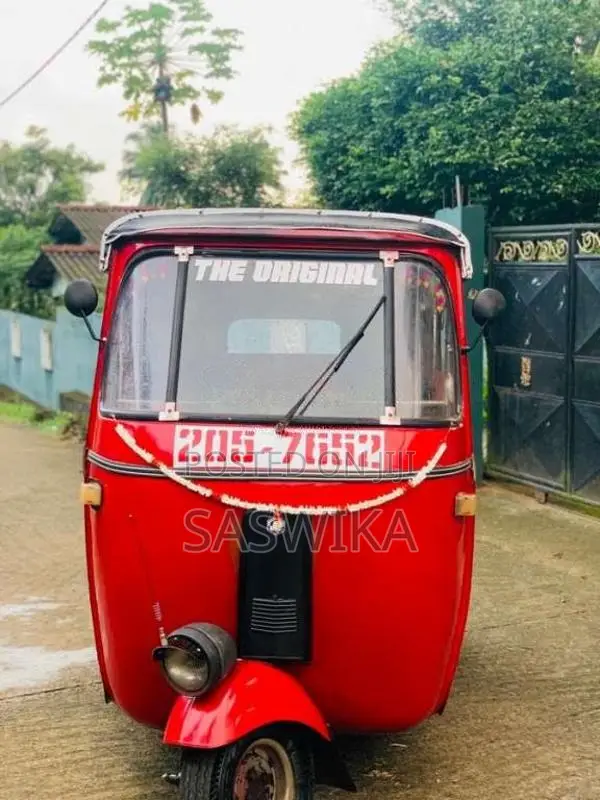 Bajaj 2 Stroke 1999 Three Wheel (Used)