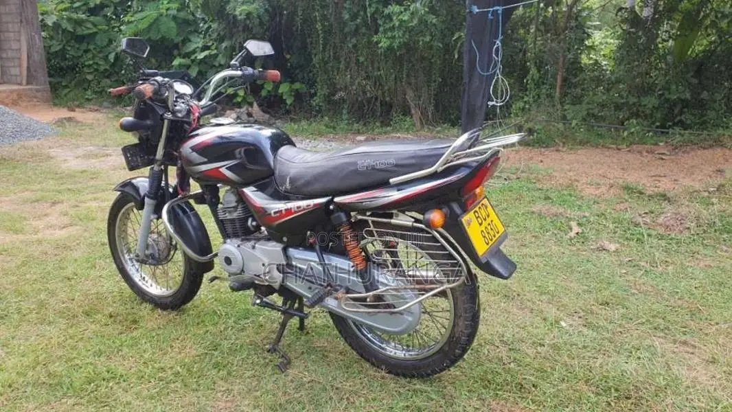 Bajaj CT-100 2015 Motorbike (Used)