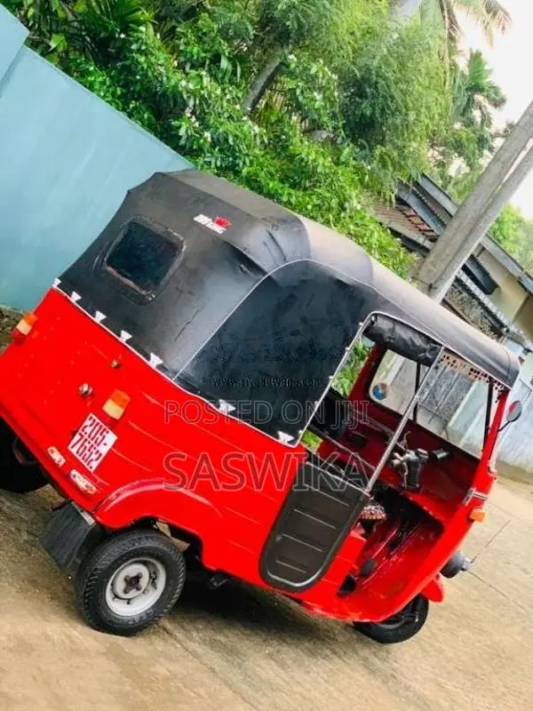 Bajaj 2 Stroke 1999 Three Wheel (Used)