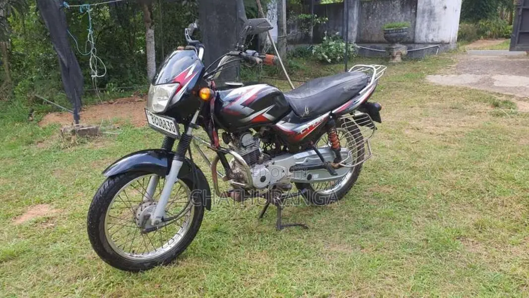 Bajaj CT-100 2015 Motorbike (Used)