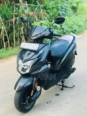 Honda Dio Dx 2019 Motorbike (Used)