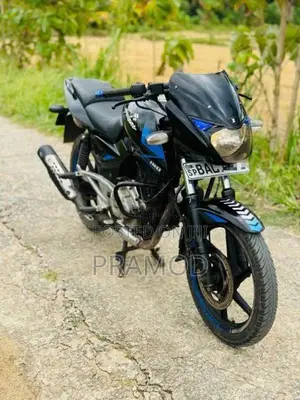 Bajaj Pulsar 180 2014 Motorbike (Used)