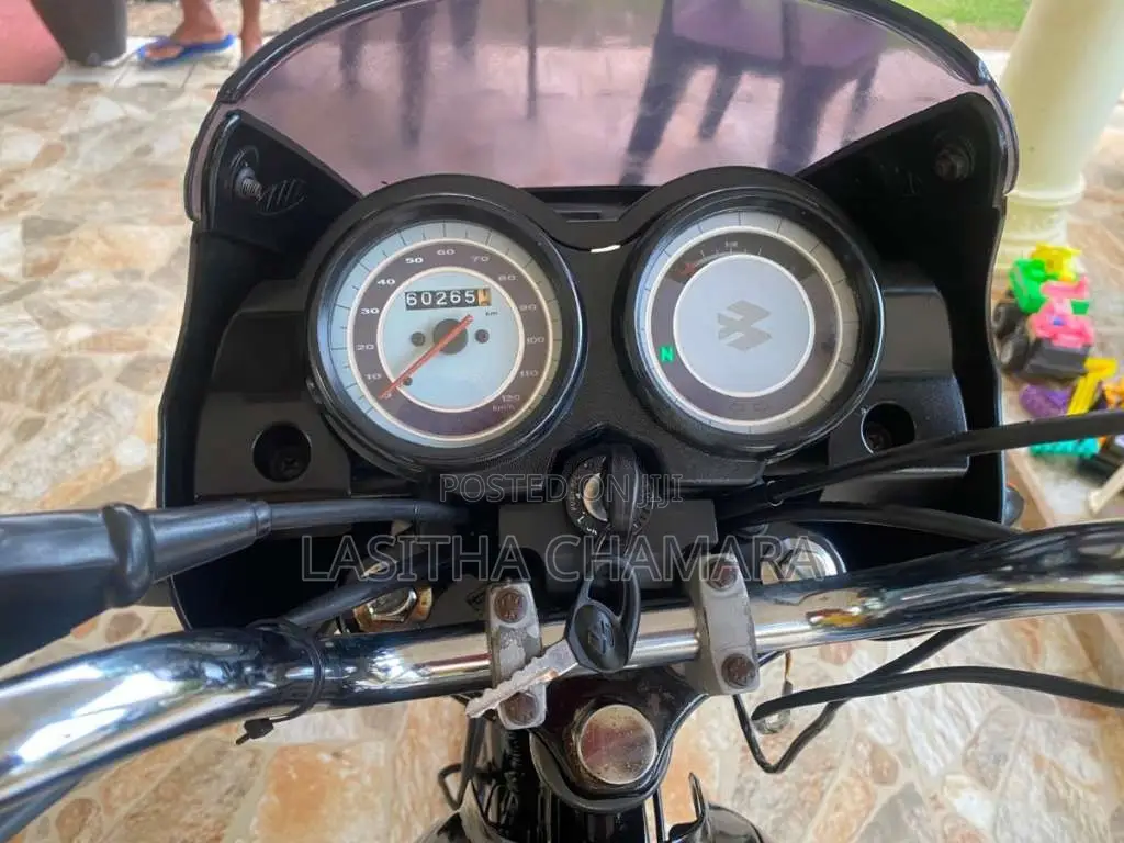 Bajaj Platina 2014 Motorbike (Used)