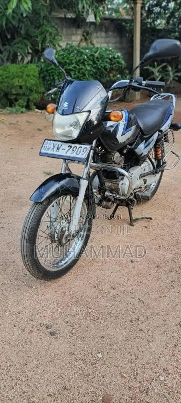 Bajaj CT-100 2012 Motorbike (Used)