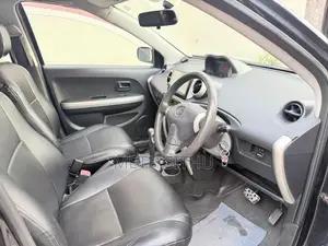 Toyota IST 2003 Car (Used)