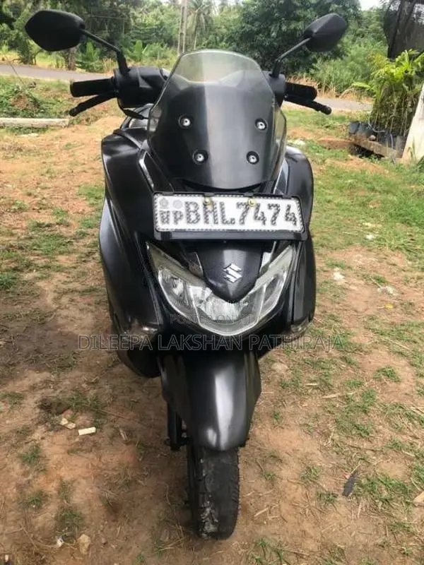 Suzuki BURGMAN 2019 Motorbike (Used)
