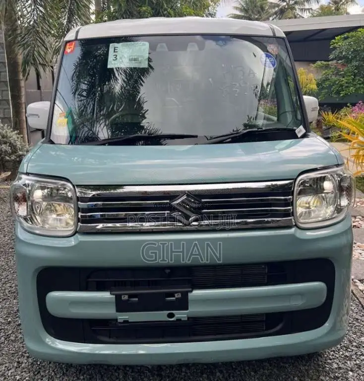 Suzuki Spacia 2023 Car Unregistered (Recondition)