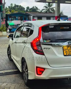 Honda Fit GP5 S Grade 2015 Car (Used)