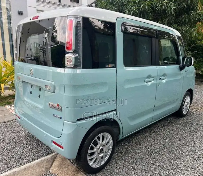 Suzuki Spacia 2023 Car Unregistered (Recondition)