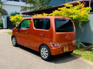 Suzuki Wagon R 2018 Car (Used)