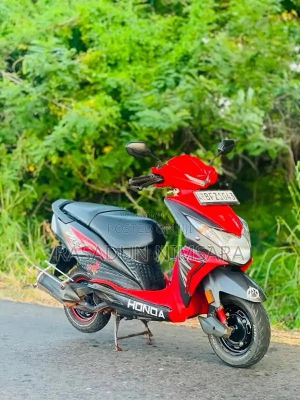 Honda Dio 2017 Motorbike (Used)