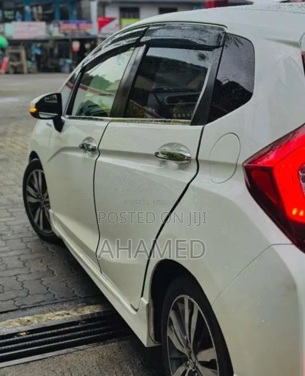 Honda Fit GP5 S Grade 2015 Car (Used)