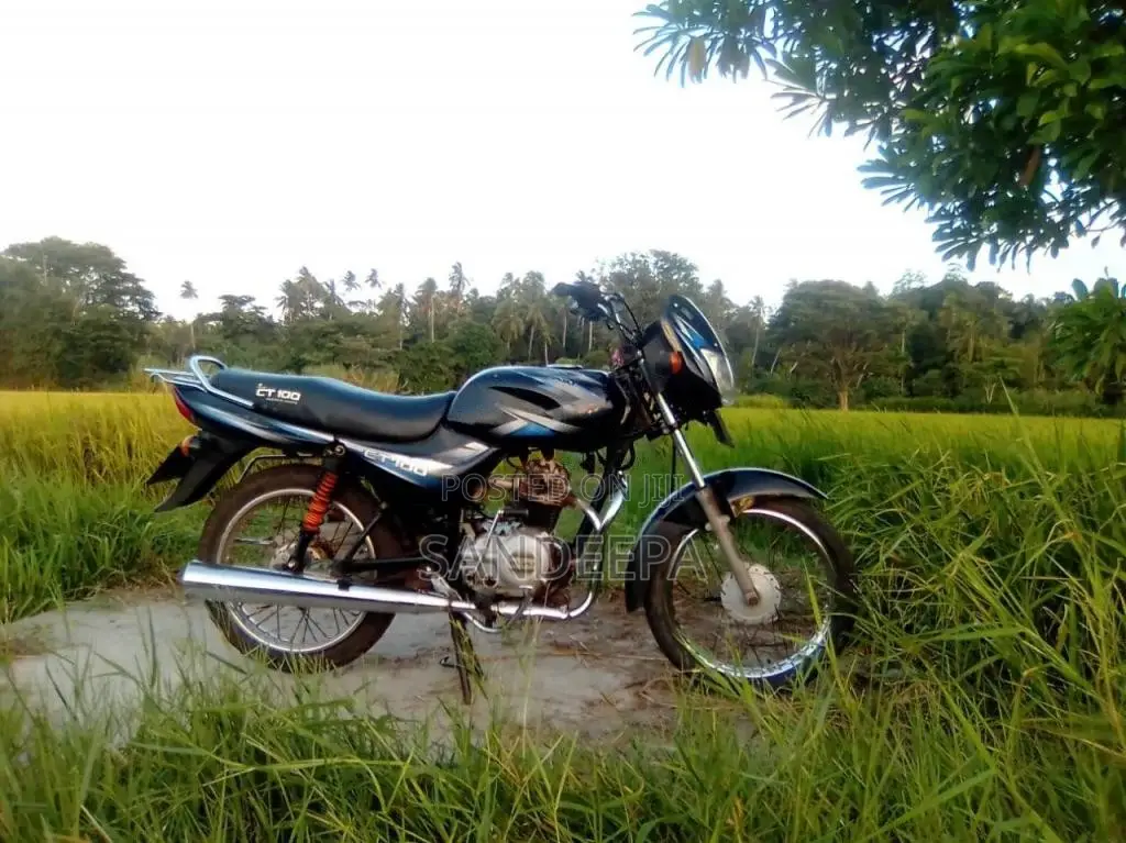 Bajaj CT-100 2018 Motorbike (Used)