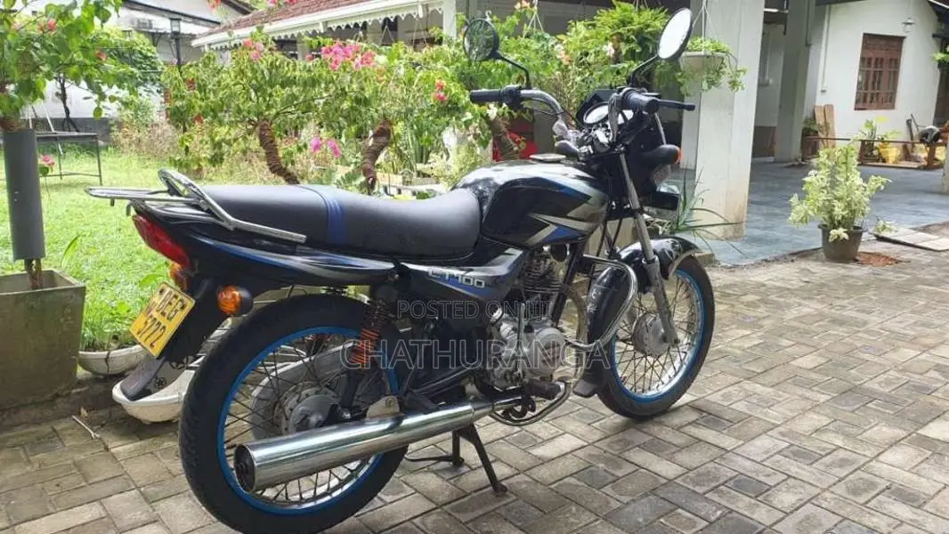 Bajaj CT-100 2016 Motorbike (Used)