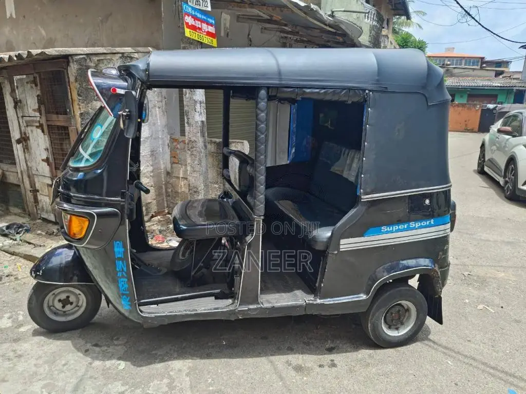 TVS King 2013 Three Wheel (Used)