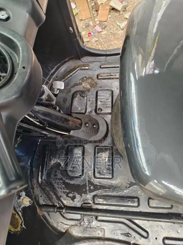 TVS King 2013 Three Wheel (Used)