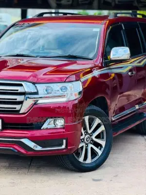 Toyota Land Cruiser V8 2013 SUV (Used)