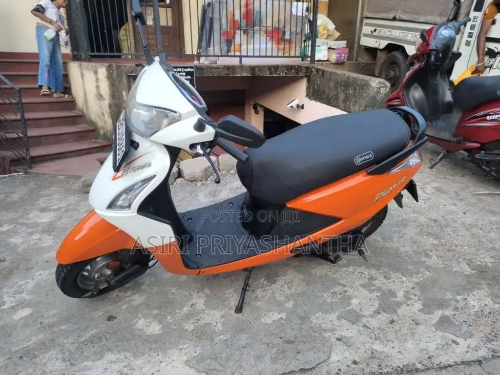 Hero Pleasure 2015 Motorbike (Used)