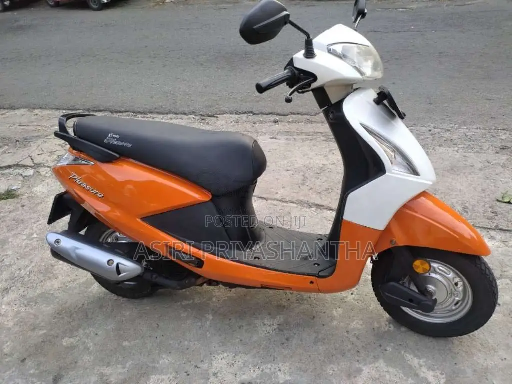 Hero Pleasure 2015 Motorbike (Used)