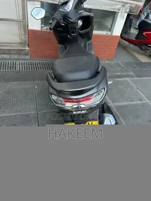 Suzuki BURGMAN 2019 Motorbike (Used)