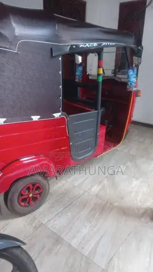 Bajaj RE 2003 Three Wheel (Used)