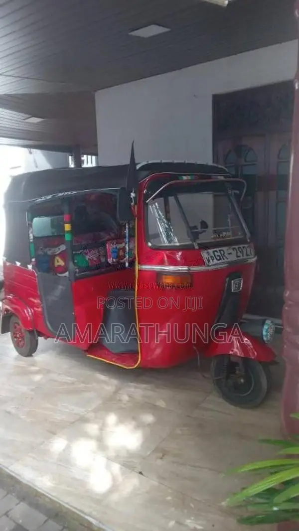 Bajaj RE 2003 Three Wheel (Used)