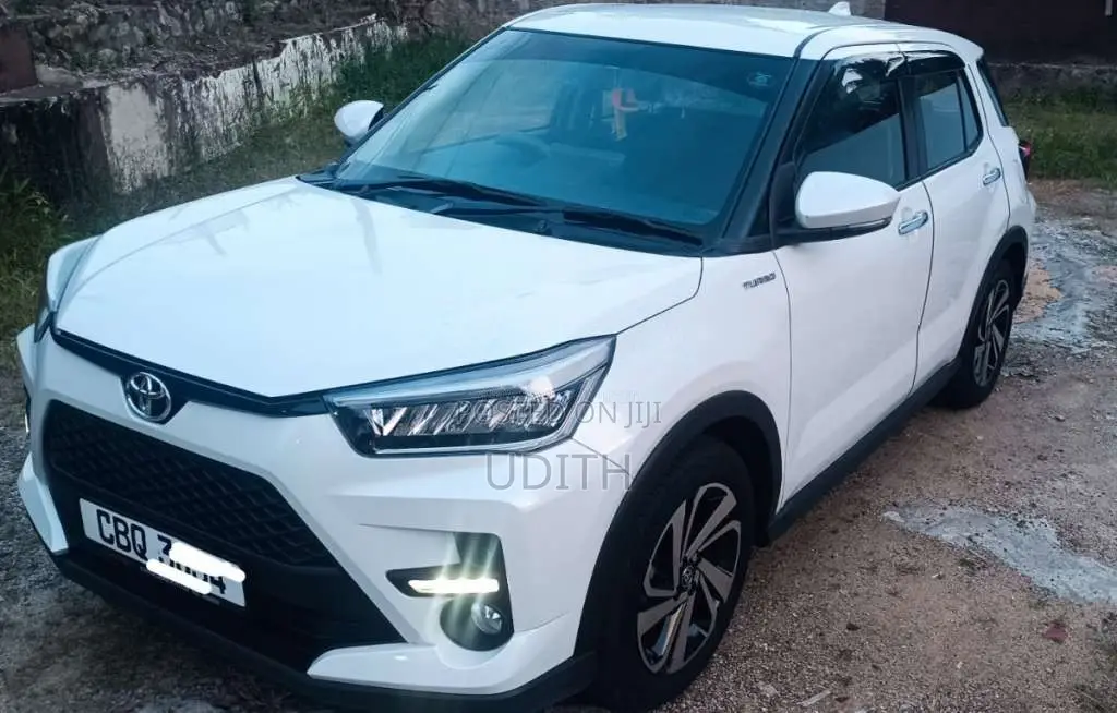 Suzuki Fronx 2025 SUV (Used)