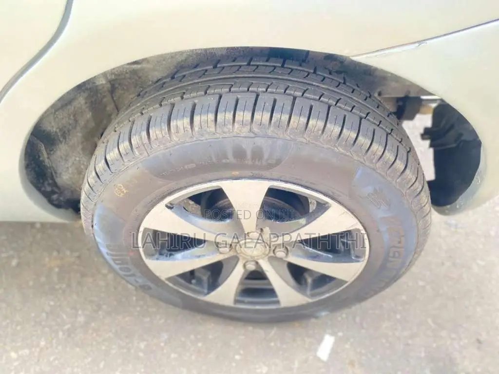 Nissan March AK12 2003 Car (Used)