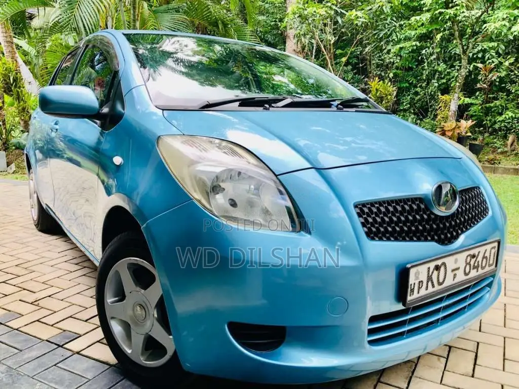 Toyota Vitz SCP90 2007 Car (Used)