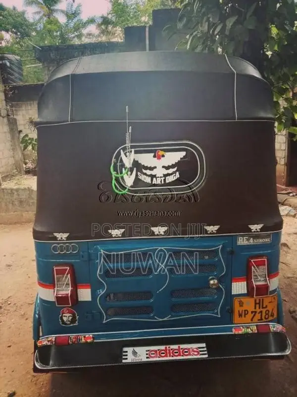 Bajaj 4 Stroke 2003 Three Wheel (Used)