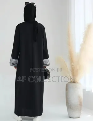 Habaya , With Shawl