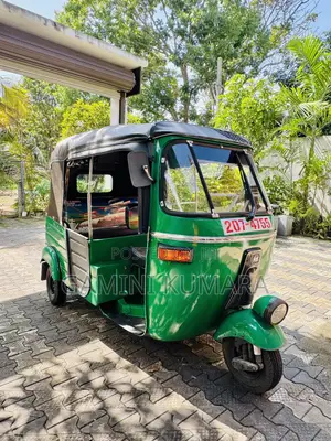 Bajaj XCD 2000 Green