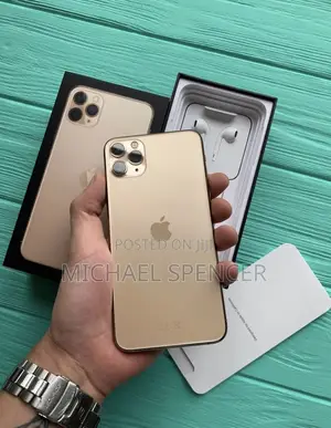 New Apple iPhone 11 Pro Max 256 GB Gold