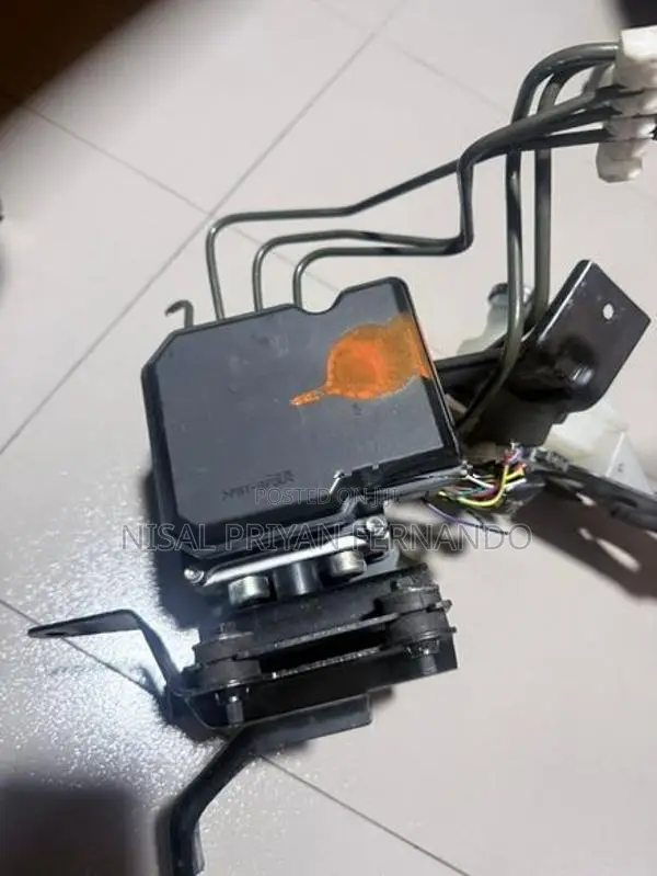 Nissan Leaf Brake Booster With Pump
