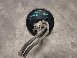 Toyota Voxy 2006 Brake Booster