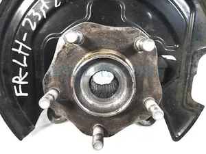 Nissan Leaf Front Hub With Knuckle Arm