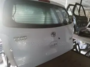 Toyota Pixis Dicky Door(LA300 body)