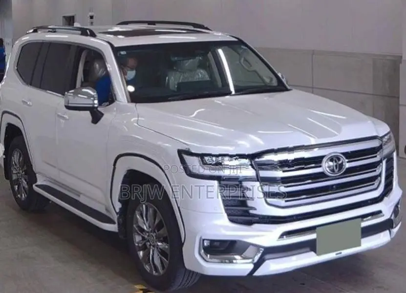 Toyota Land Cruiser Prado LC300ZX 2026