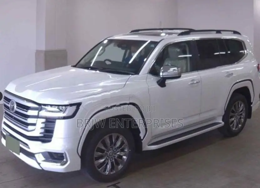 Toyota Land Cruiser Prado LC300ZX 2026