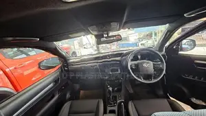 Toyota Hilux Rocco 2.4 2025