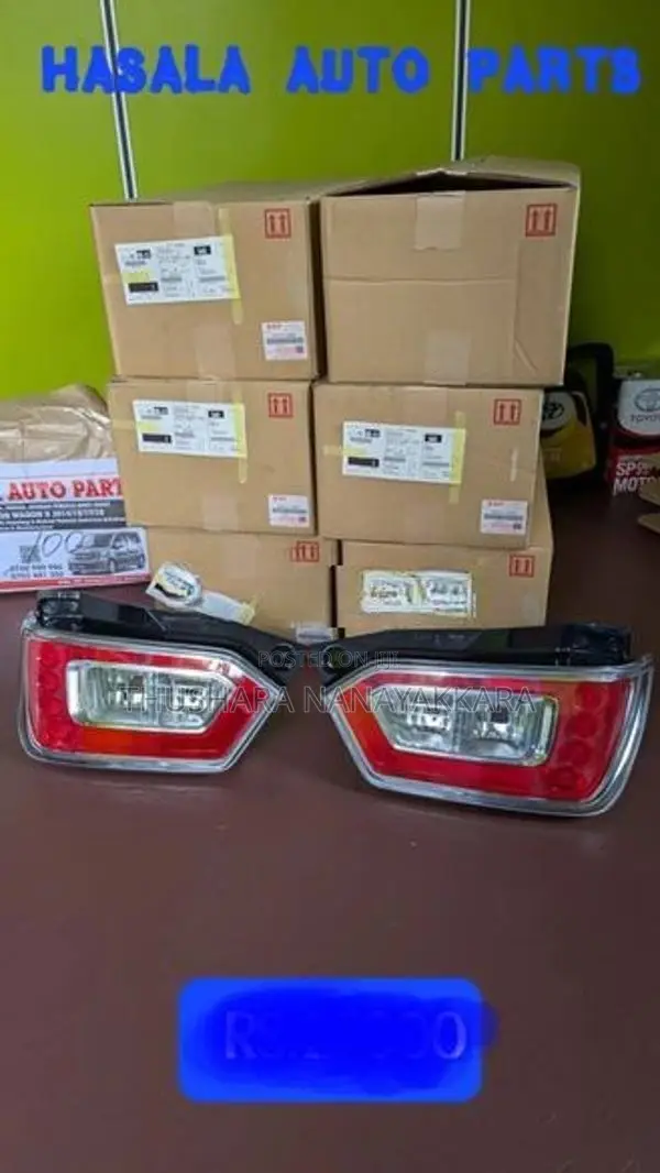 WAGON R TAIL LIGHT