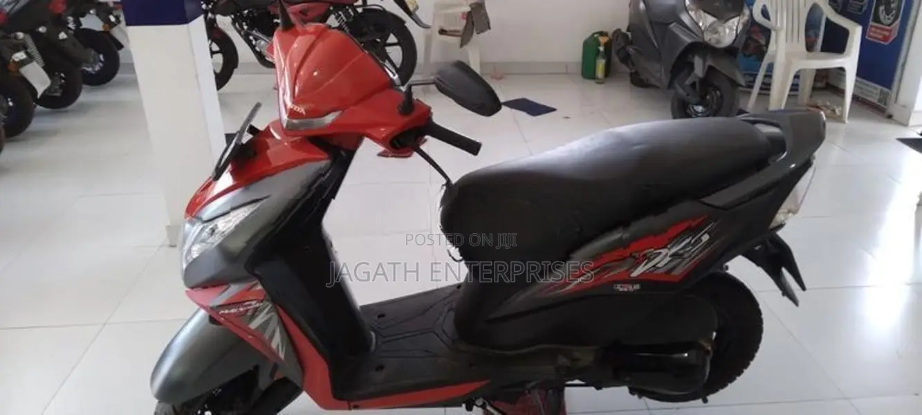 Honda Dio 2018