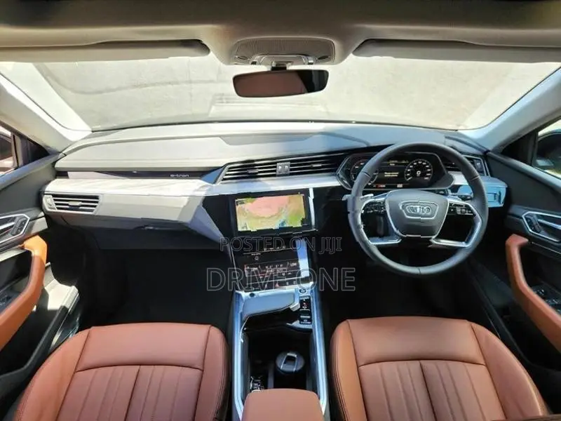Audi ETRON 50 QUATTRO 2024