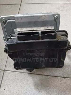 Honda Fit GP5 ECU and Gear Control Unit