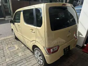 Suzuki Wagon R FX-S 2024