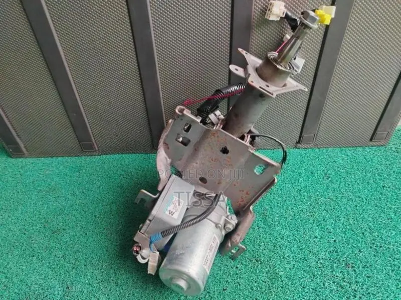 Nissan Tiida Steering Column