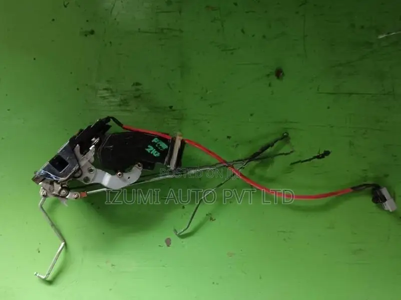 Toyota Carina 212 Front Right side Door Actuator
