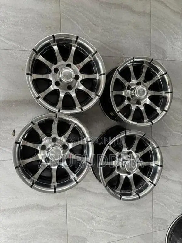 14” Alloy Wheels