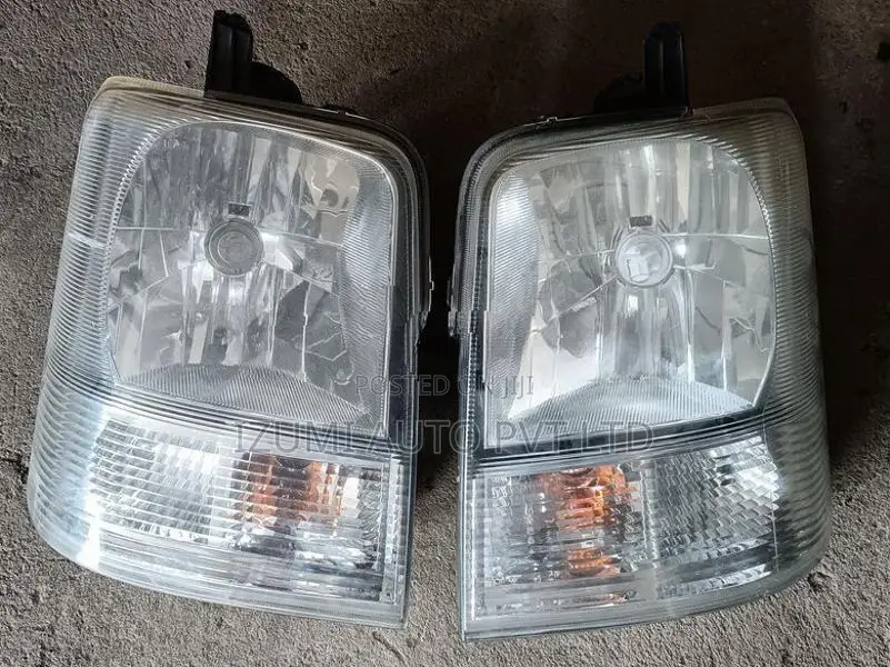Suzuki Every DA64 Right Side Head Light